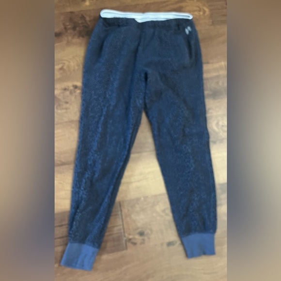 Victoria secret jogger type sweatpants  loungewear Sz small - Picture 2 of 7